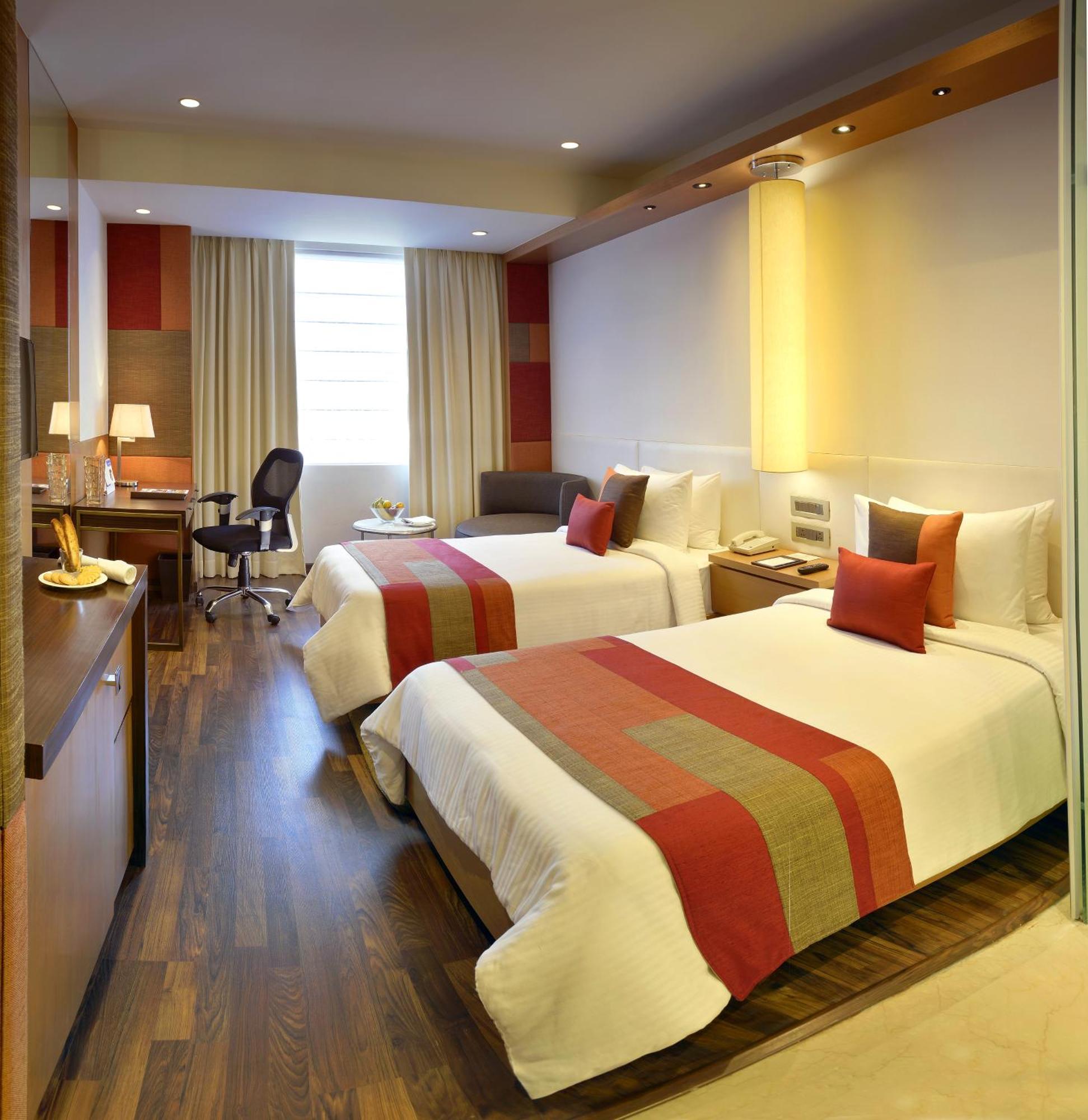 Deventure Sarovar Portico Kapashera, New Delhi Zewnętrze zdjęcie